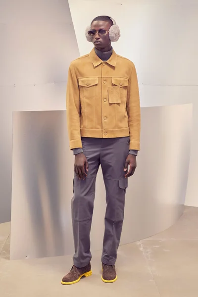 Look 12
